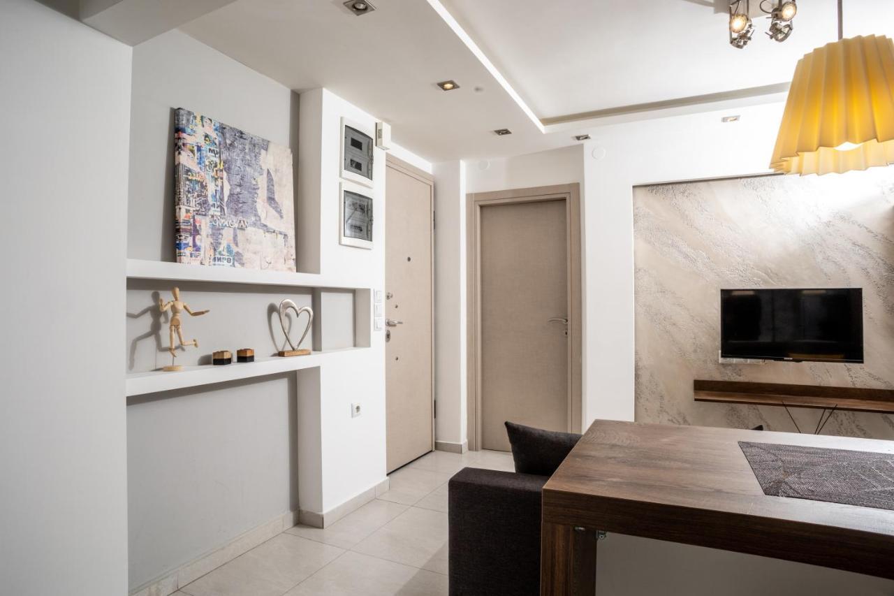 Manou No15 Apartment เทสซาโลนิกิ ภายนอก รูปภาพ