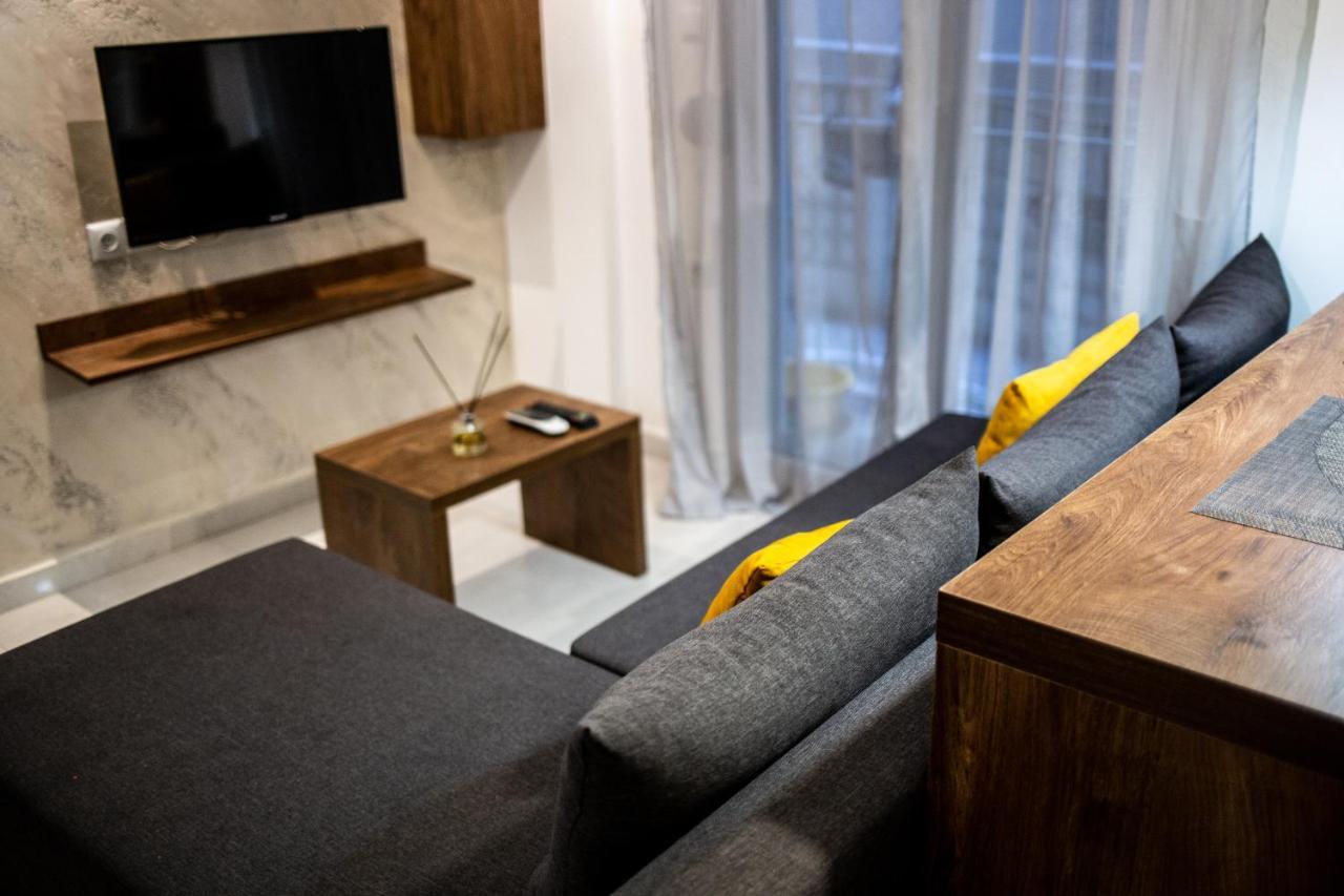 Manou No15 Apartment เทสซาโลนิกิ ภายนอก รูปภาพ