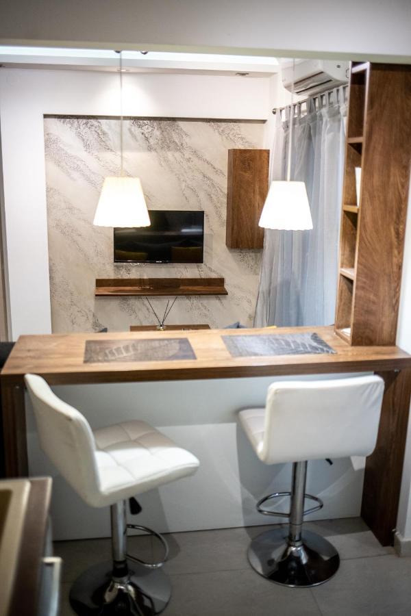 Manou No15 Apartment เทสซาโลนิกิ ภายนอก รูปภาพ